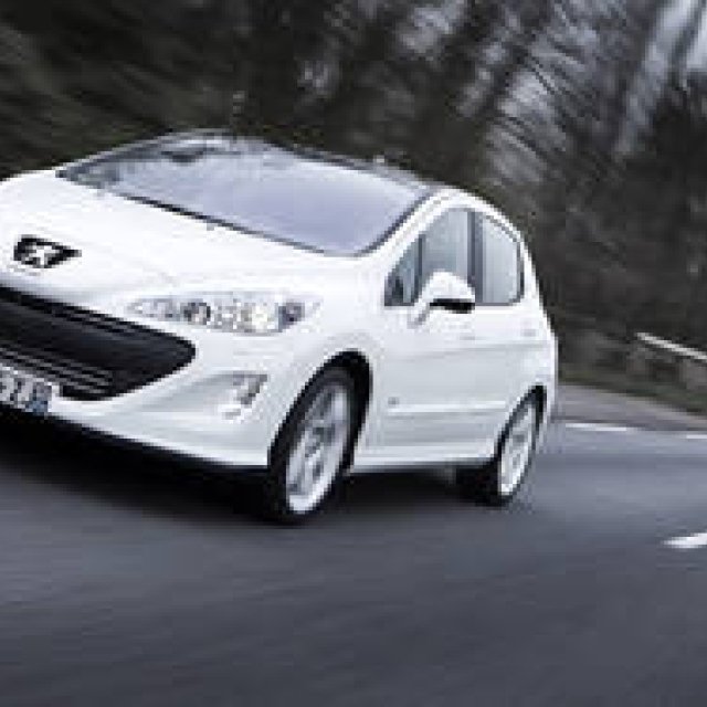 Peugeot 308 GTi｜ハッチバック「308」のスポーティモデル登場