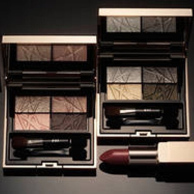 est｜エスト｜2010秋の“感情美メイク”