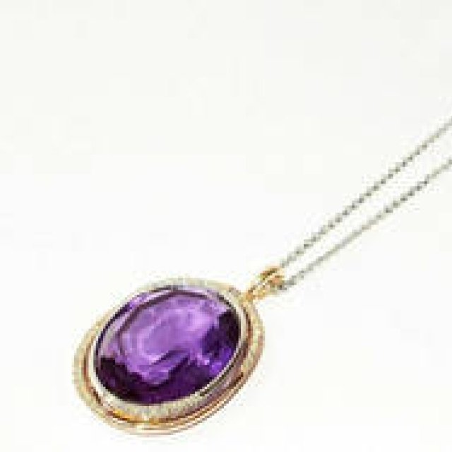 UGO CALA｜2ウェイに使用できる鮮やかなペンダント