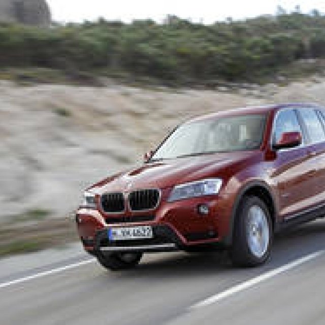 BMW X3｜プレミアムSUV「X3」が生まれ変わる