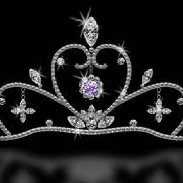 MISS TIARA｜カスタムメイドティアラが伊勢丹新宿店でデビュー