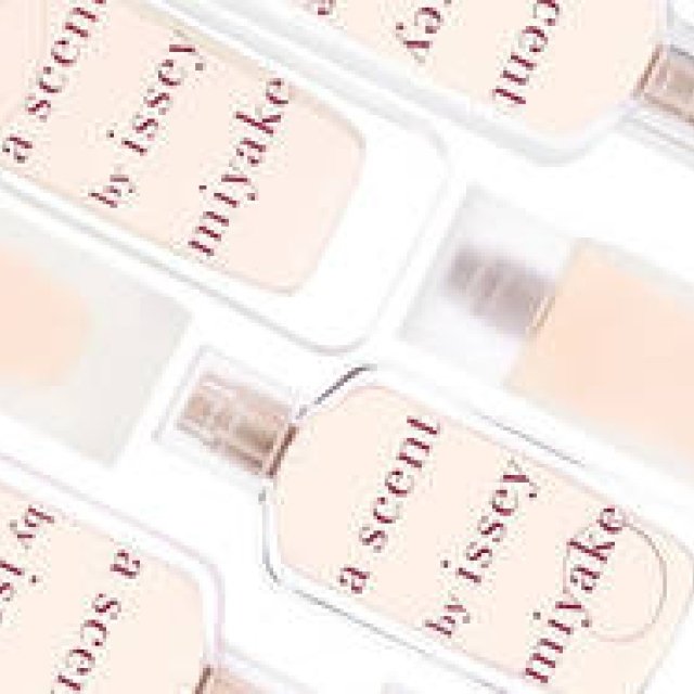 ISSEY MIYAKE PARFUMS│「ア セントバイ イッセイ ミヤケ オードパルファム フローラル」発売