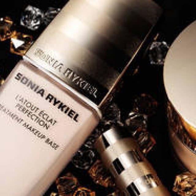 SONIA RYKIEL｜存在感ある輝きを生む、新メイクアップベース