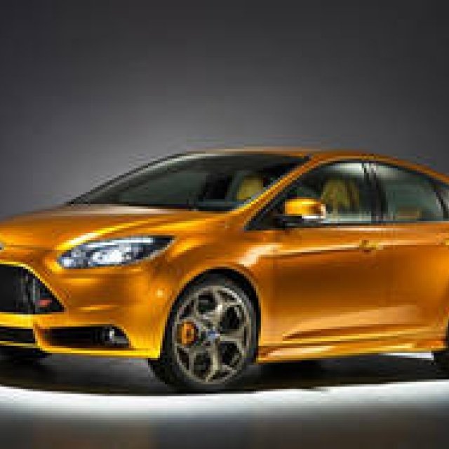 FORD ｜フォード 「FOCUS ST」を発表 
