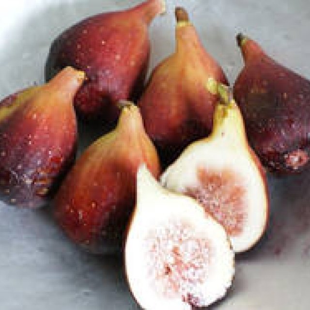 連載・福岡淳子｜9月のフルーツ “いちじく”スムージー