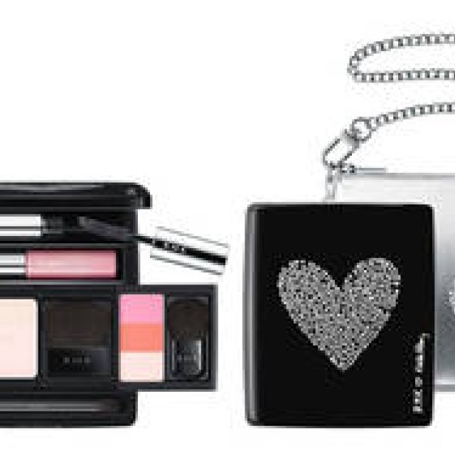 RMK｜「RMK クリスマスパレット 2010」＆「RMK クリスマス ブラシセット 2010」