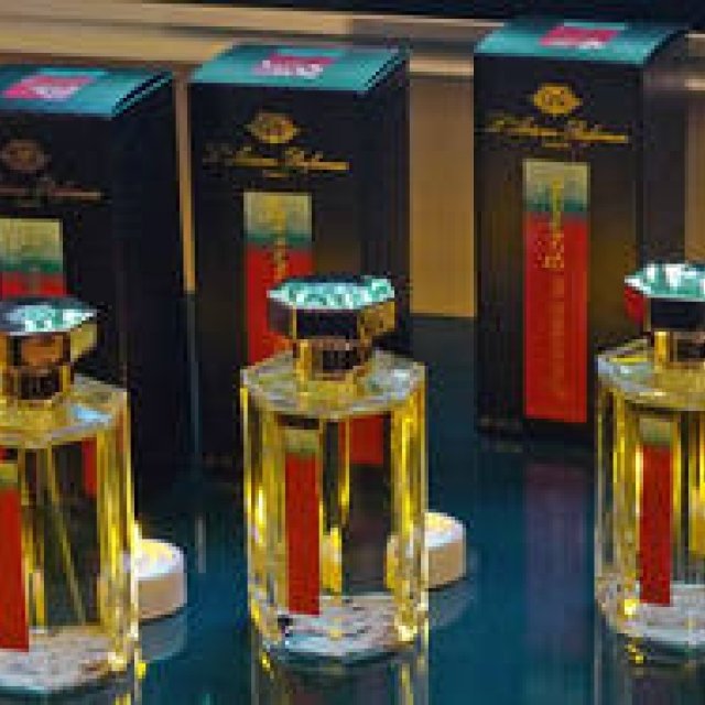 L’Artisan Parfumeur｜イスタンブールの香り「トラベルセ ドゥ ボスフォール」
