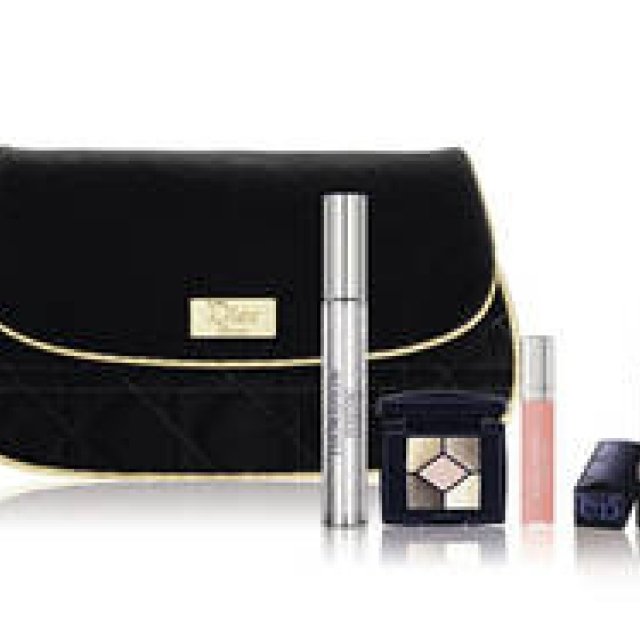 Dior｜4つの個性のクリスマス限定コレクション