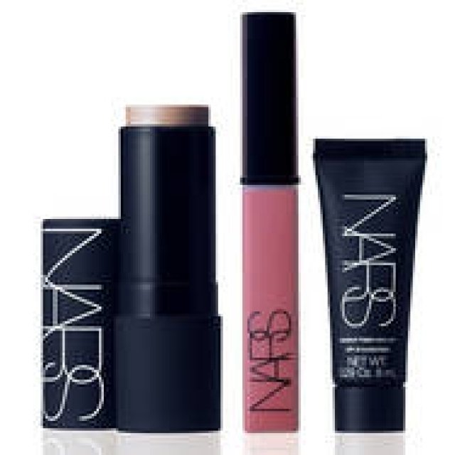 NARS｜NEW YEAR 2011「ナチュラルグローセット」