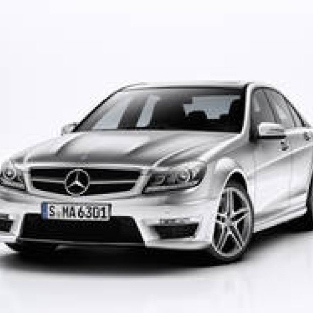 Mercedes-Benz C 63 AMG｜メルセデス・ベンツ C 63 AMG