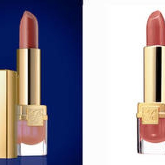 ESTEE LAUDER｜幸せになれるウワサのリップ“301 クリスタル ベビー”