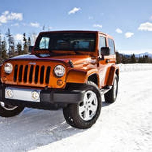 CHRYSLER｜クライスラー ジープ ラングラーを被災地に提供