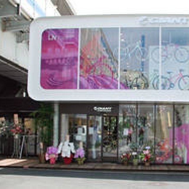 GIANT｜2011春モデルも人気の『ジャイアントストア二子玉川』