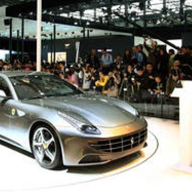 Ferrari Four（FF）｜フェラーリ フォー（FF） アジアパシフィックでのプレミア！