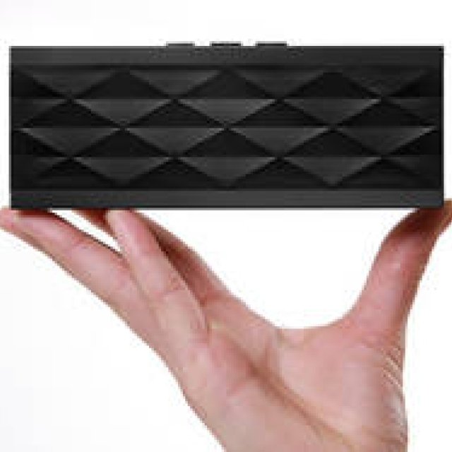Trinity｜Bluetooth超軽量スピーカー「Jawbone JAMBOX」