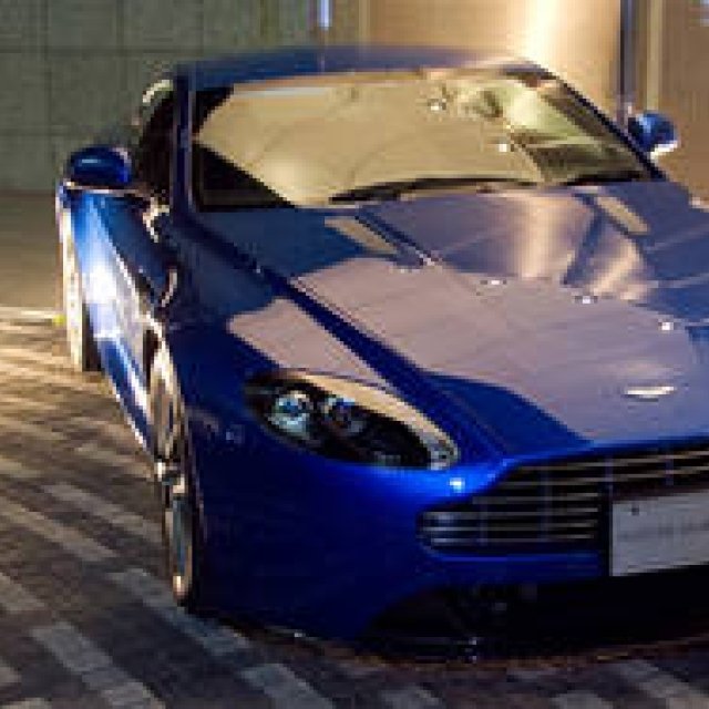 ASTON MARTIN V8 Vantage S｜アストンマーティン V8 ヴァンテージ S　日本上陸！