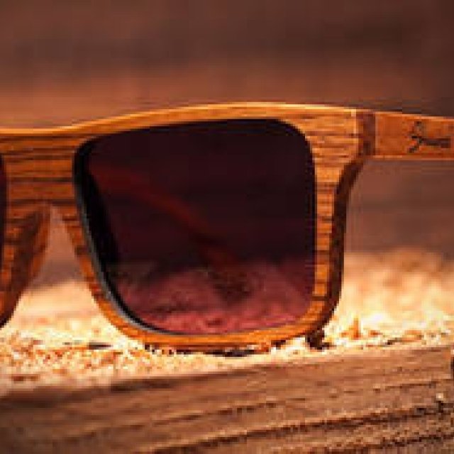 shwood｜オレゴン州生まれの高級天然木材サングラス