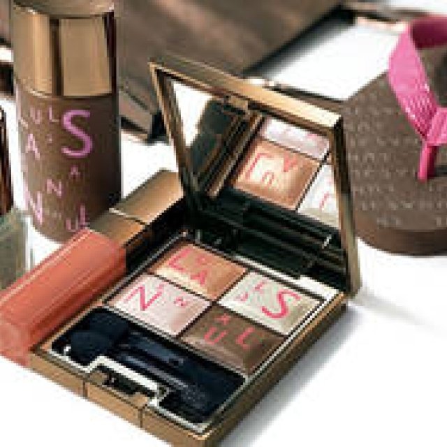 LUNASOL｜真夏の海に映える、バカンス仕様のサマーキット