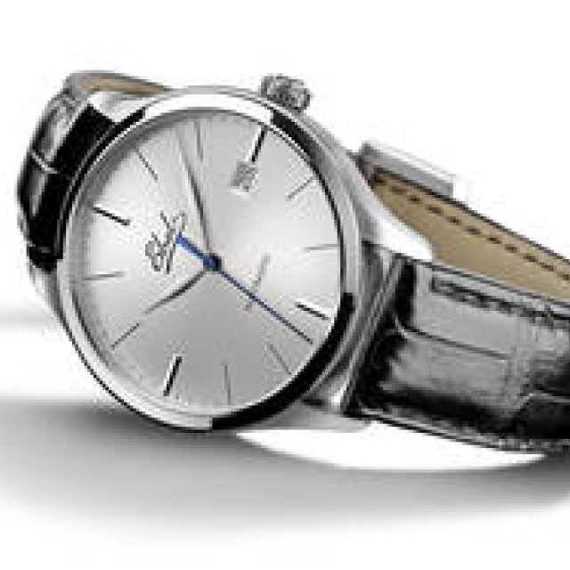 EBEL｜創業100周年を記念 中3針モデルとクロノグラフが限定で登場