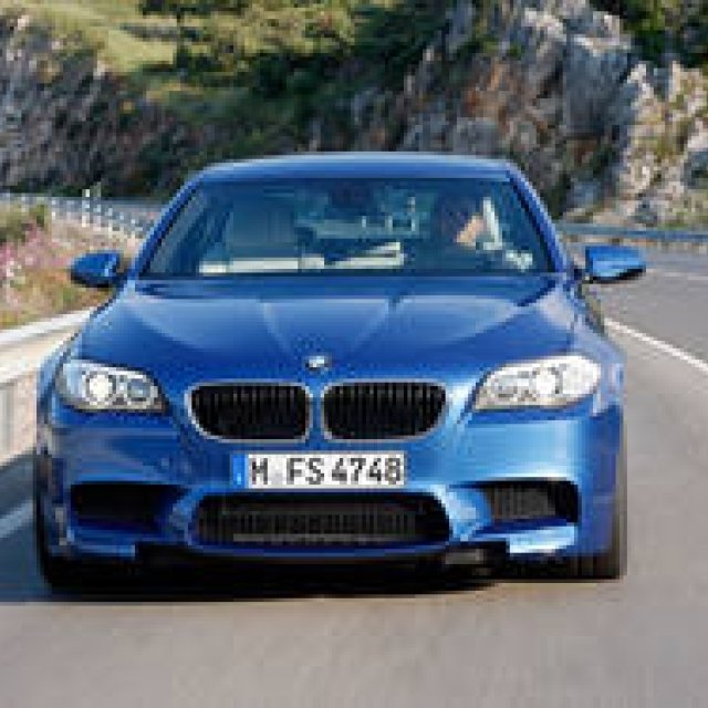 BMW M5｜ビー・エム・ダブリュー M5