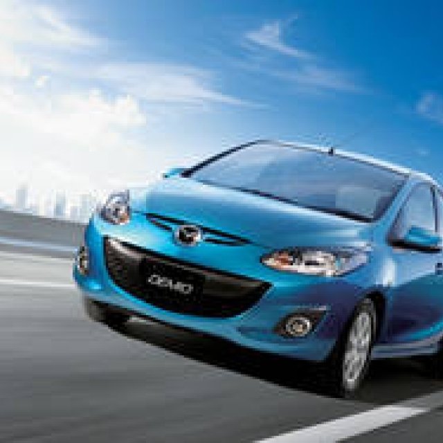 マツダ デミオ│MAZDA DEMIO 30km/ℓを記録した新型