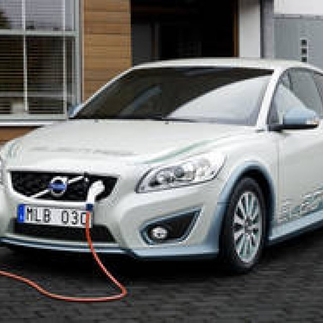 VOLVO｜ボルボ 3つのレンジエクステンダー