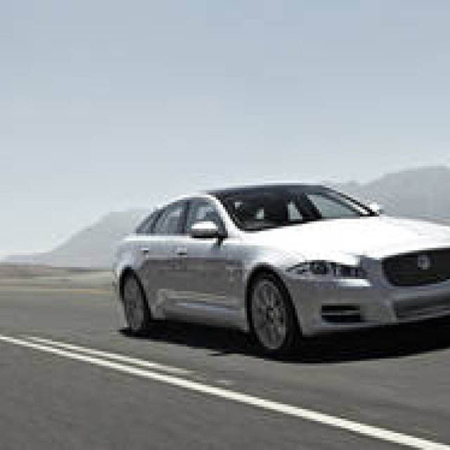 Jaguar XJ｜ジャガー XJ 2012年モデル国内販売開始
