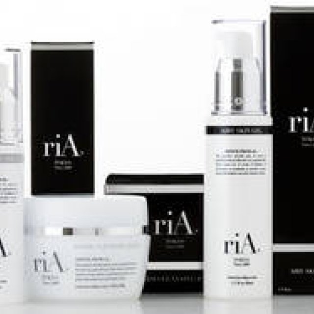 riA｜「肌の求める真実」を追求し、整える基礎化粧品