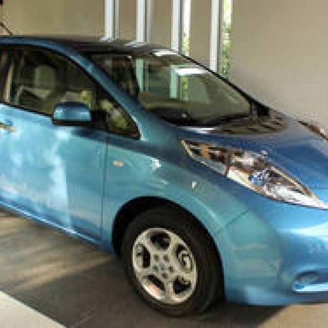 EVから家庭への給電、規格統一｜SHIFT JAPAN