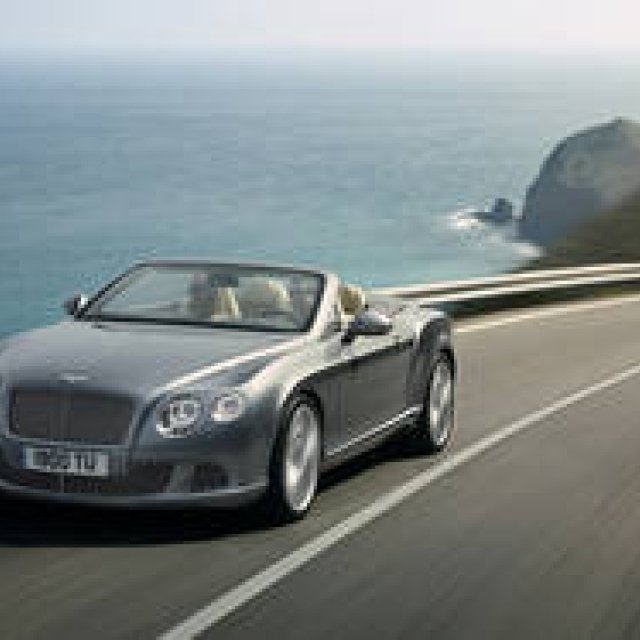 BENTLEY CONTINENTAL GTC 新型がフランクフルトでデビュー