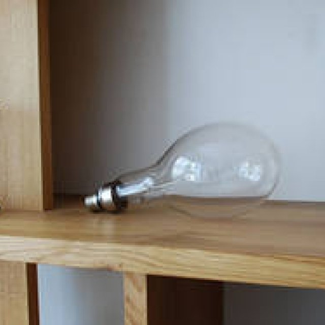 doinel｜漁船用のランプがインテリアアイテムに変身