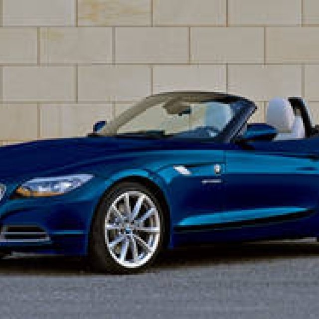 BMW Z4｜ビー・エム・ダブリュー Z　ツインパワーターボエンジン搭載車を追加