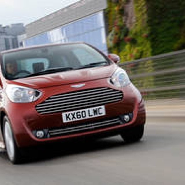 ASTON MARTIN Cygnet｜アストンマーティン製ラグジュアリーコンパクト販売開始！