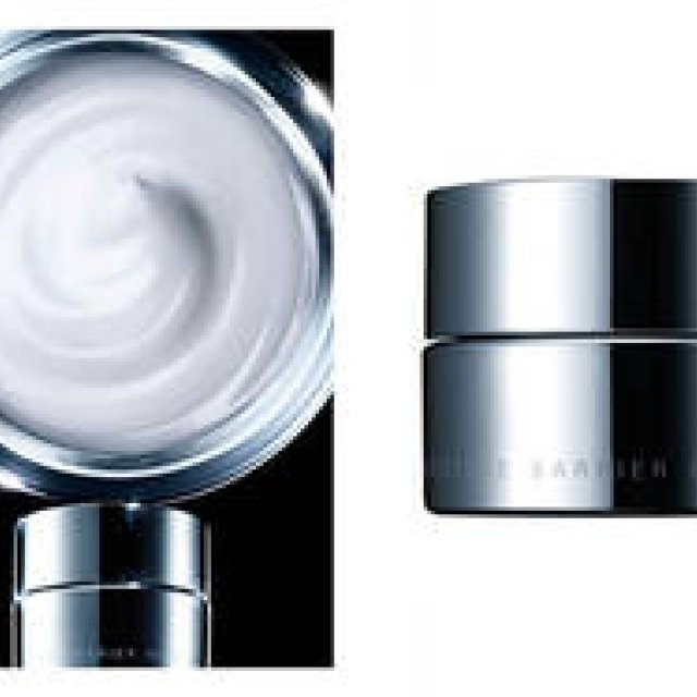 SUQQU｜悩ましい大人の肌あれを防ぐエイジングケアクリーム誕生