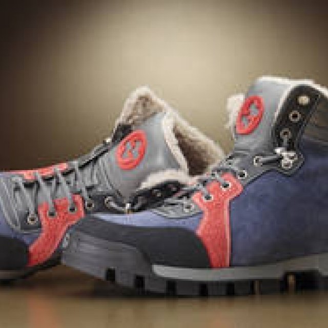 GUCCI｜秋冬コーディネイトの足もとは、アウトドア＆スポーツ！