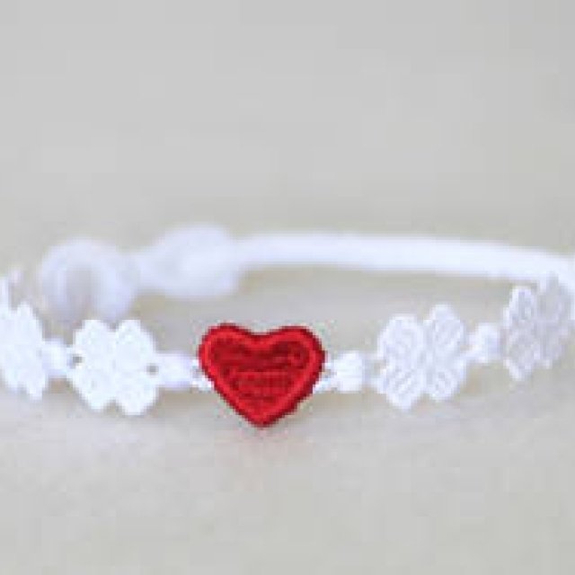 CRUCIANI｜クルチアーニ 限定のチャリティブレスレッドが登場