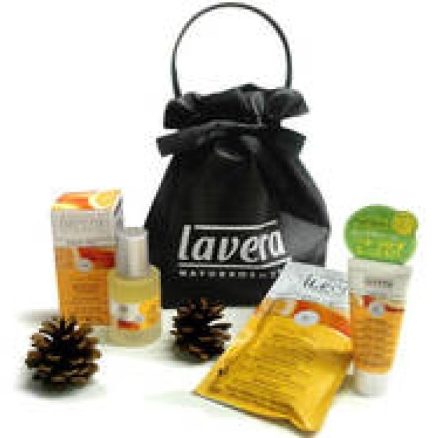 lavera｜日本初上陸のオーガニック オードトワレが主役