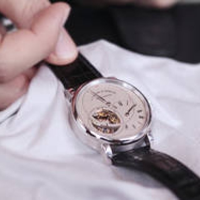 A. Lange ＆ Söhne｜その“シンボル”と呼ばれる腕時計