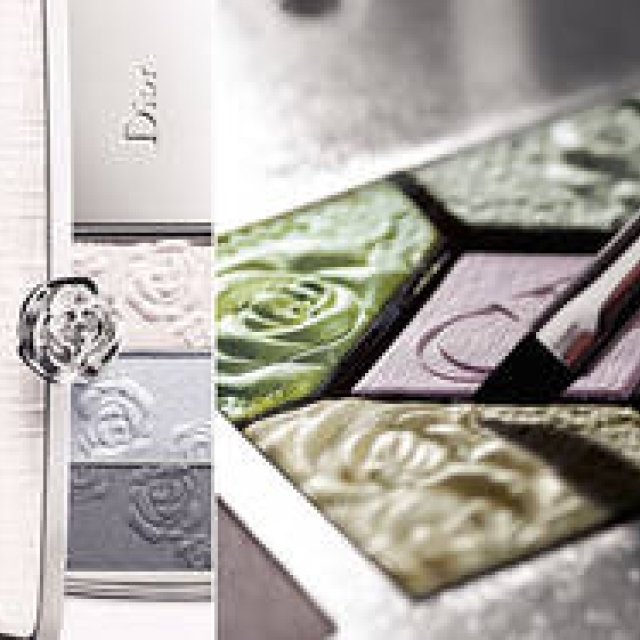 Dior｜ロマンティックな花々を表現した「New Look Spring 2012」