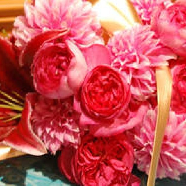 連載・和気雅美｜新生の年、2012のはじまりのフラワーアレンジメント