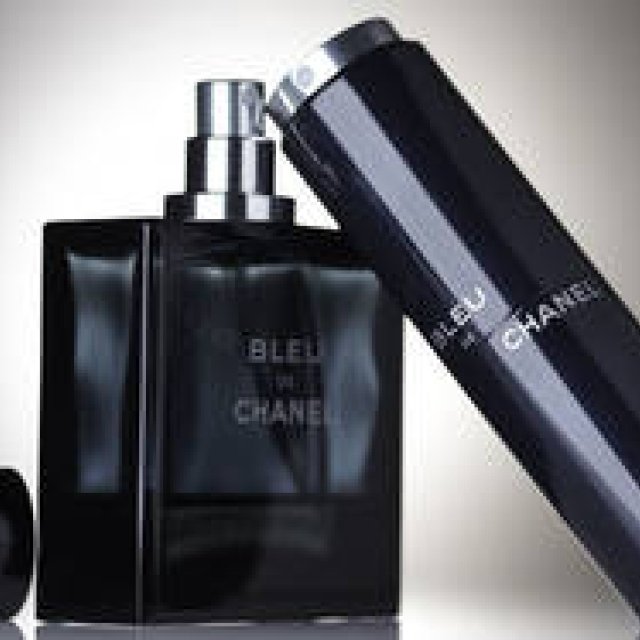 CHANEL｜メンズフレグランス「BLEU DE CHANEL」トラベル スプレイ