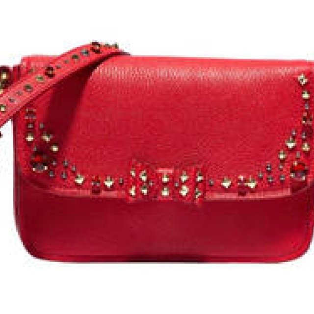 MIU MIU│バッグやアクセサリーのバレンタインコレクションを発売