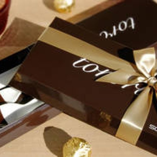 sorani｜陶器のカトラリーは、ひと味ちがうチョコレート!?