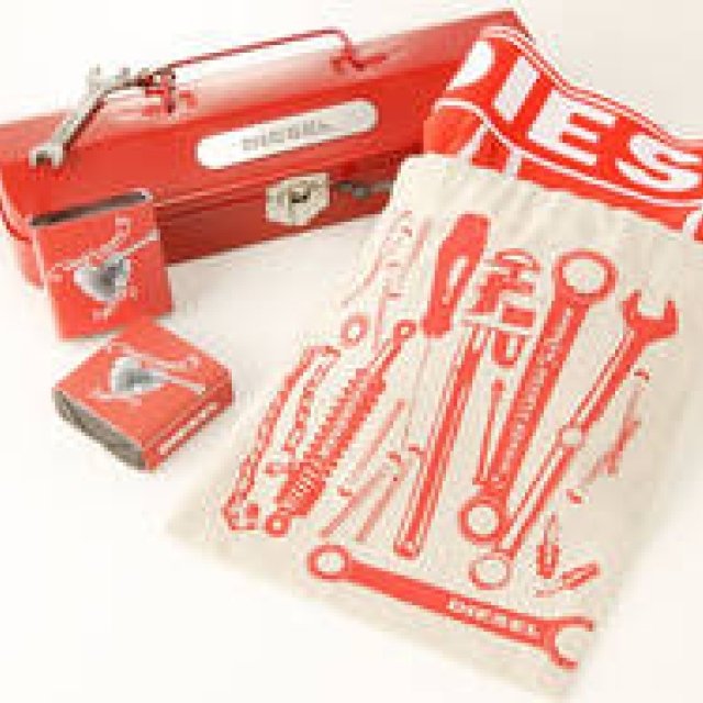 DIESEL｜2012バレンタインデースペシャルアイテム登場