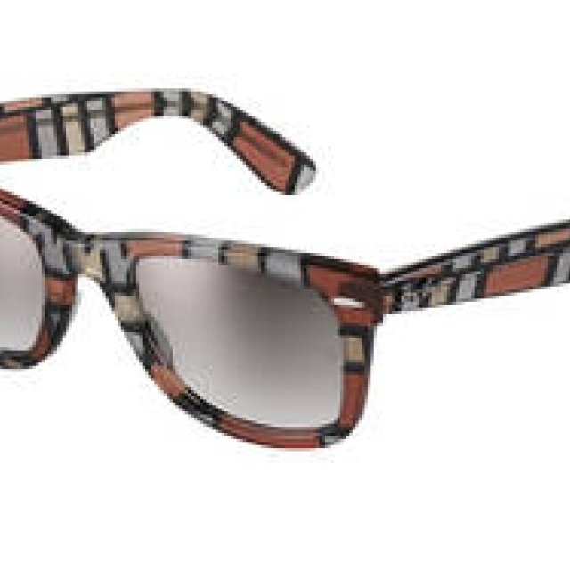 Ray-Ban｜「WAYFARER」RARE PRINTSシリーズに新バリエーション登場