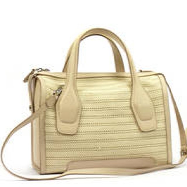 TOD’S│表参道ブティック限定のボストンバッグが登場