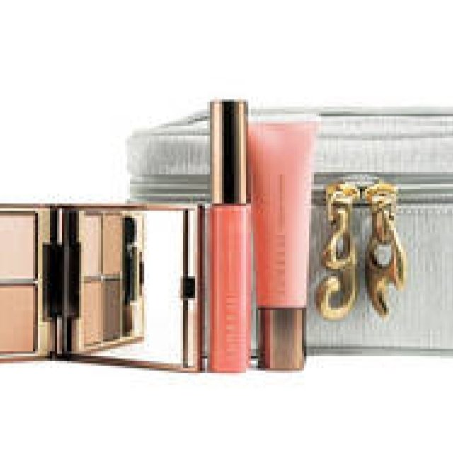 LUNASOL｜この春のファッションにぴったり！限定メイクアップキット