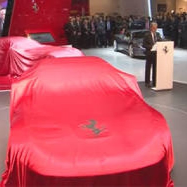 これがF12ベルリネッタだ！｜Ferrari