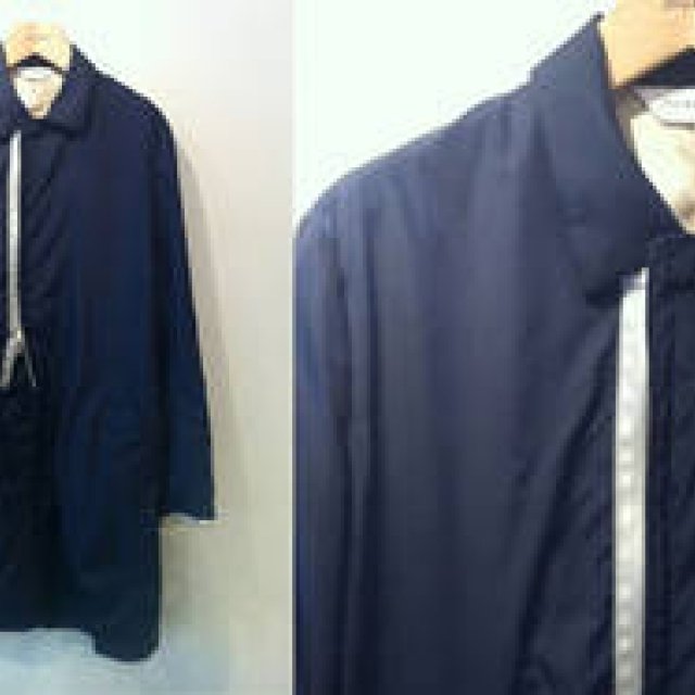 細部に個性が光るディガウェルのロングコート