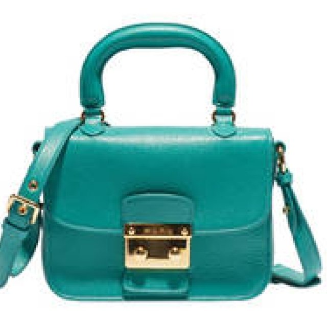 MIU MIU│春夏色がまぶしいマドラスシリーズの新作バッグ